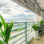 Salute De Sailing Tower - Palace Garden District 1
